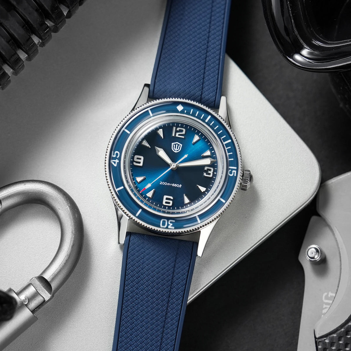 Watchdives 50-Fathoms Watch VH31 Sweep Seconds Quartz Movement Luminous 200m Waterproof Sapphire Stainless Steel  Watches WD50Q