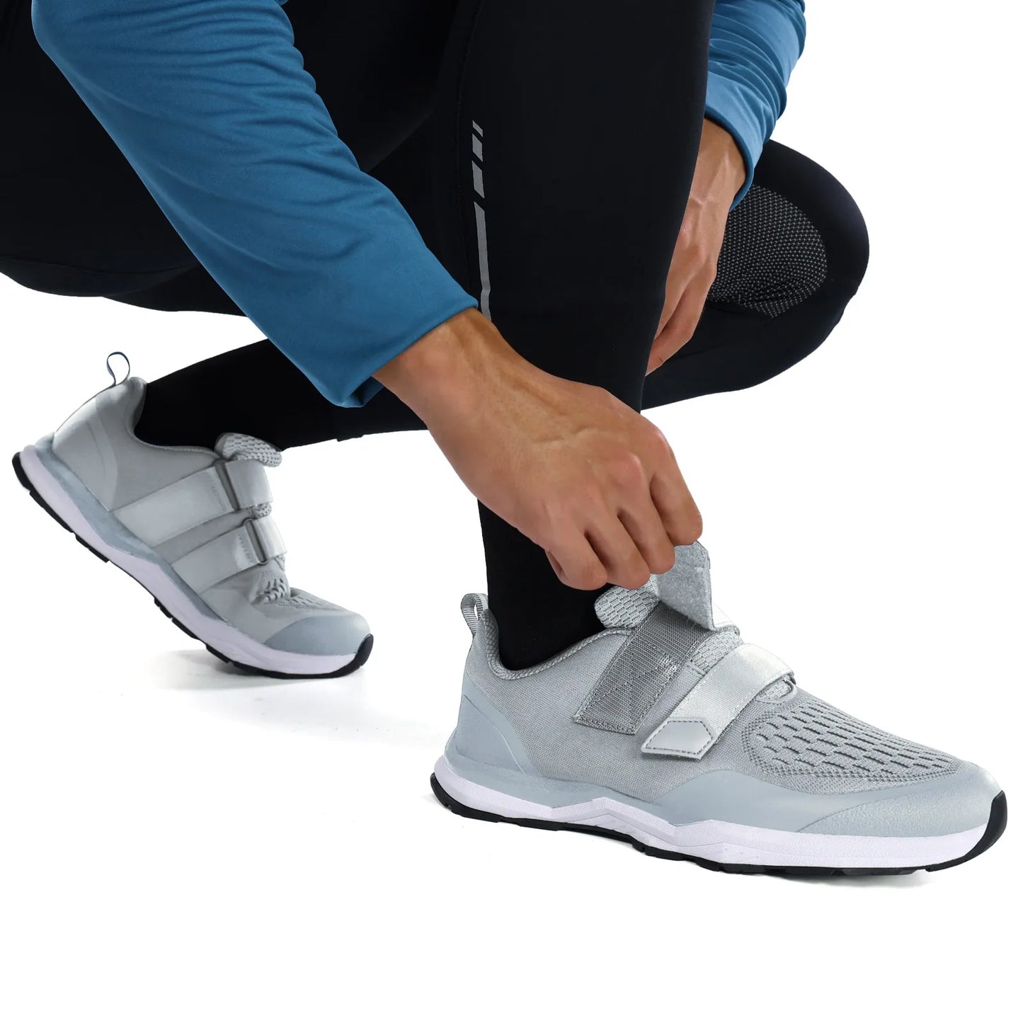 Santic Cycling Shoes Multi-purpose Running SPD Indoor Leisure Shoes Rubber Sole Hook Loop Design 3D Mesh Fabric Sneakers Unisex