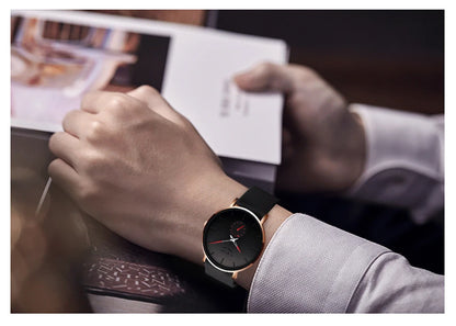 LIGE men’s watch – Sporty and trendy style, luxury brand, water-resistant, sleek and ultra-thin design, men’s quartz watch