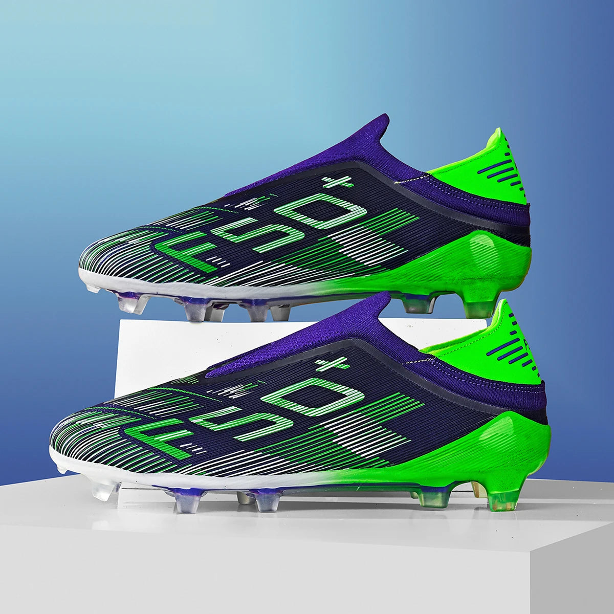Nouvelles chaussures de football ultra-légères pour hommes, crampons de haute qualité, vente chaude, chaussures de football professionnelles unisexes TF/FG, baskets de futsal