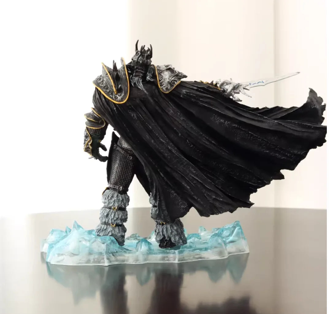 21 cm World of Warcraft Peryferia gamingowe 7. Lich King Illidan Stormrage Model figurki anime Dekoracja biurka Prezenty Zabawki dla dzieci
