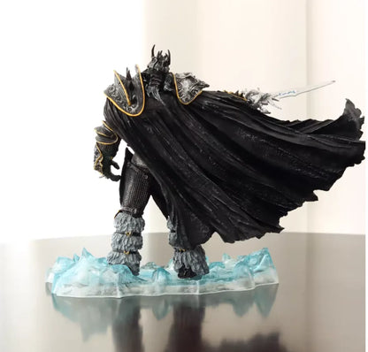 21 cm World of Warcraft Peryferia gamingowe 7. Lich King Illidan Stormrage Model figurki anime Dekoracja biurka Prezenty Zabawki dla dzieci