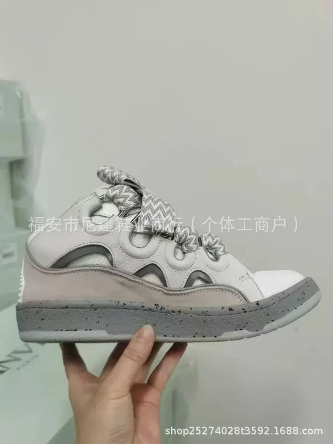 Zapatillas tipo skate de tacón alto cómodas, con suela gruesa, estilo casual deportivo dad shoes, estilo bolso, vietnamita y camboyano, nuevo diseño con nudo, sin cordones