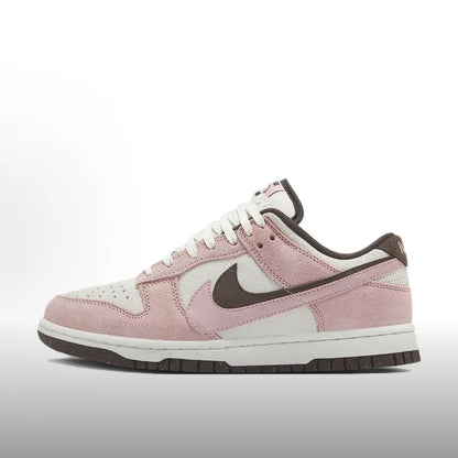 Nike Dunk SB  Fashion-forward, versatile everyday low-top sneakers—durable and comfortable for casual wear BQ6817-302