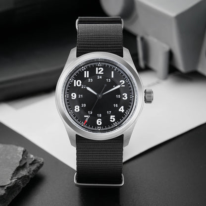 Militado ML08 Vintage Black Watch VH31 Sweep Quartz Wristwatch Ar Sapphire Crystal Luminous C3 BGW9 100 Waterproof Watches Man