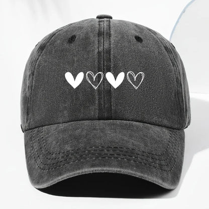Unisex retro baseball cap with heart-shaped pattern for outdoor sun protection, suitable for truck drivers all year round.