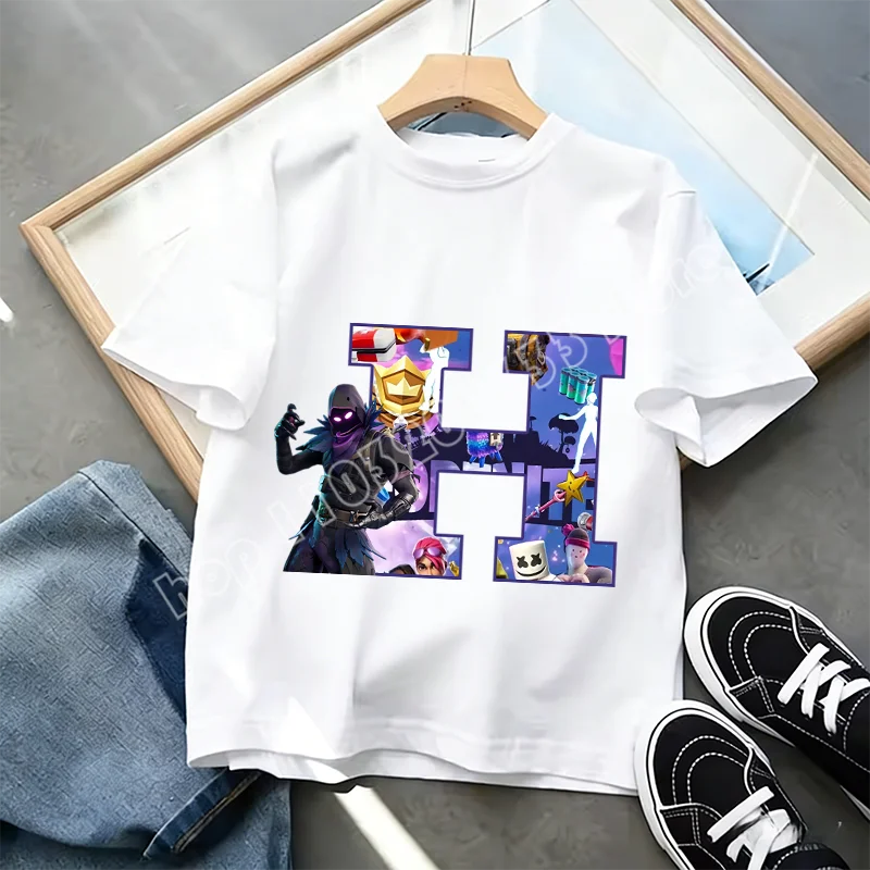 T-shirt Infantil Branco Fortnite com Estampado Alfabeto A-Z — Roupa de Verão, Jogo de Desenhos Animados Popular, Manga Curta Casual, Presente de Moda