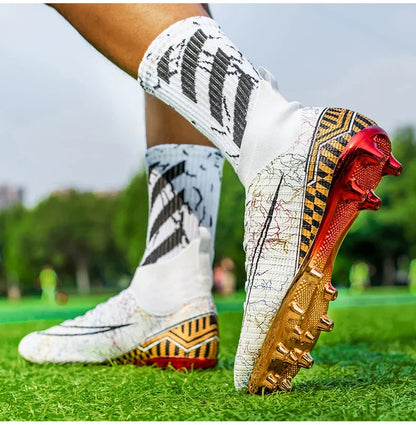 Chaussures de football pour enfants, crampons de football pour garçons et filles, chaussures de sport d'extérieur légères, durables et antidérapantes pour les jeunes