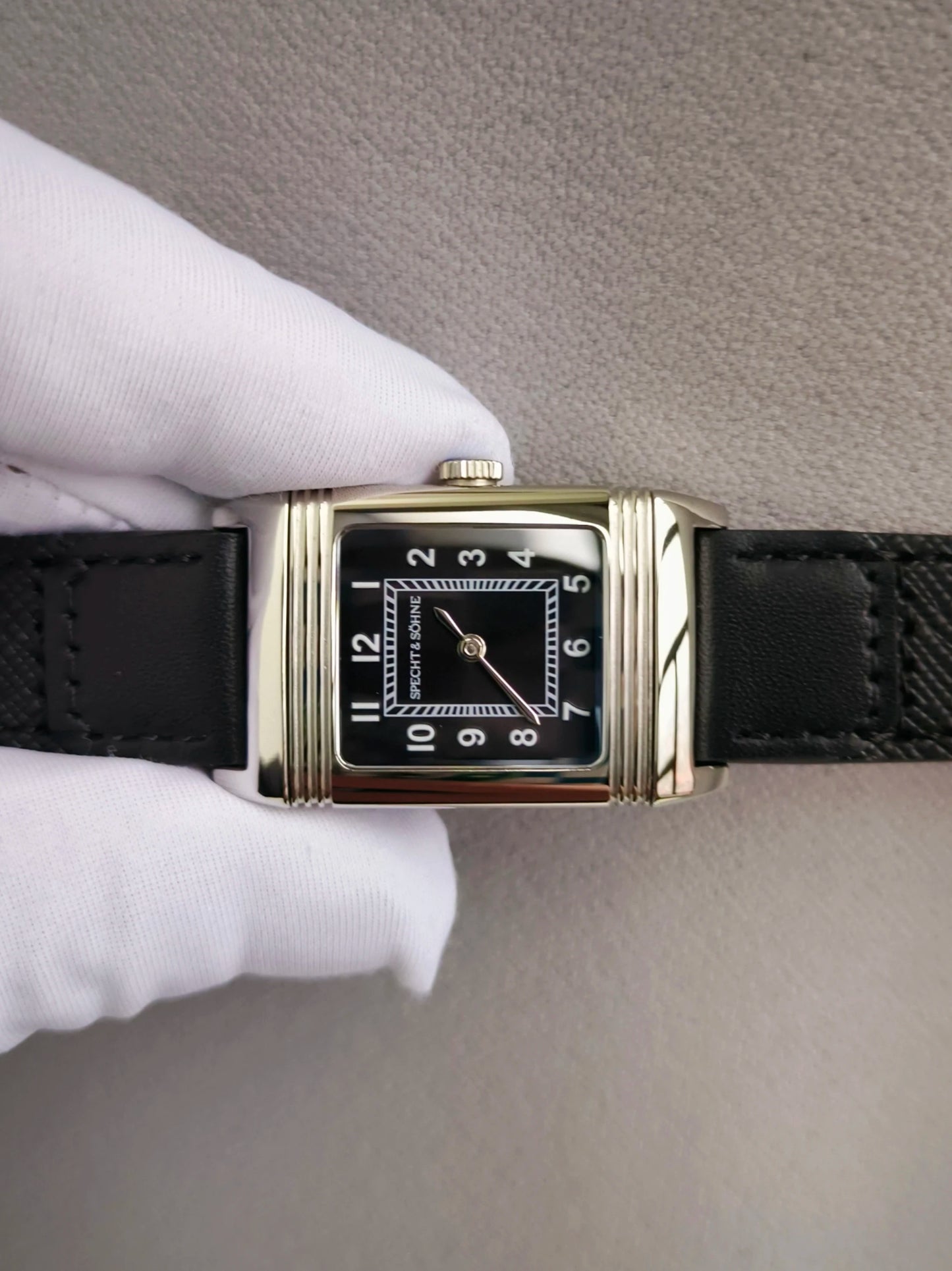 Specht&Söhne Reversible Square Watch Ronda Quartz Movt Stainless Steel Case Sapphire Crystal Flip Design Mens Fashion Wristwatch