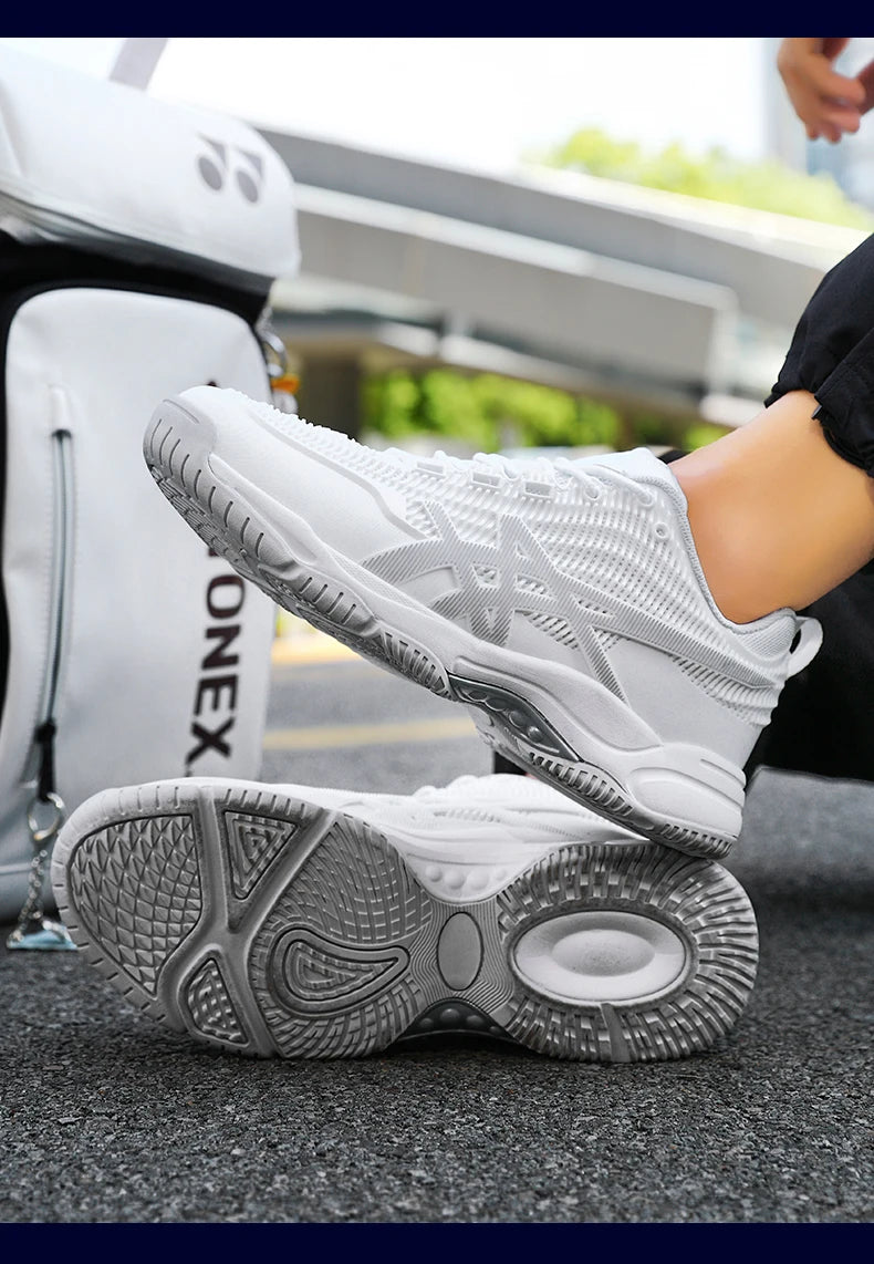 Chaussures de badminton pour hommes et femmes, chaussures de tennis de table pour le volley-ball, le handball, baskets de sport antidérapantes en maille respirante pour l'entraînement sur le terrain