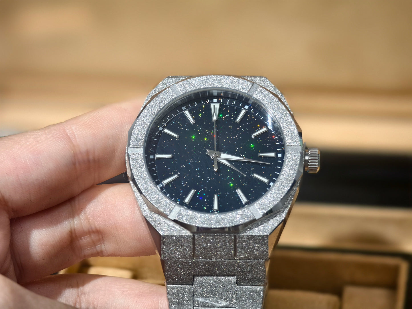 Men's wristwatch Starry Frosted Men Quartz Watch Fashion And Luxury Gentleman Watches Golden Watch Waterproof Silver Accessories