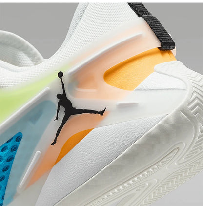 Nike Jordan herresko med stødabsorbering og holdbar ydeevne til basketball FQ3859-100