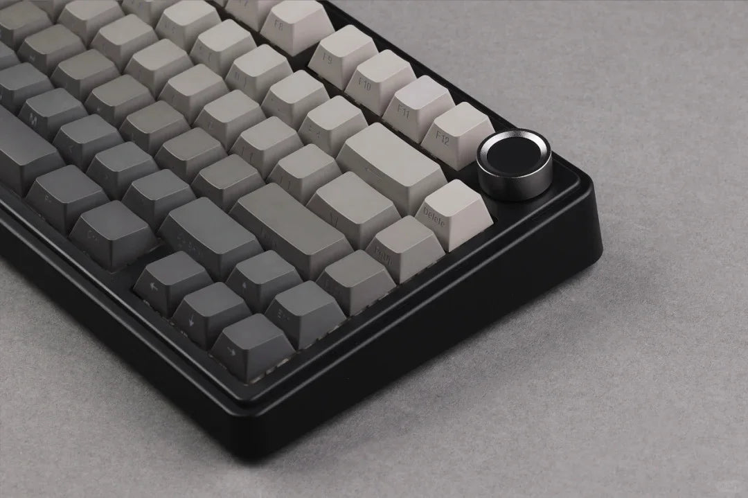 Tastiera meccanica gaming wireless AULA F75 Pro con montaggio gasket, RGB personalizzato, layout 75% e keycap PBT con incisione laterale