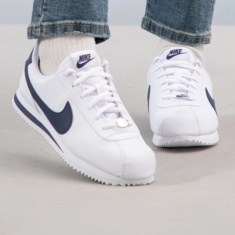 Nike Women's Shoes Cortez Basic Sl Bg Sports Shoes Casual Shoes Breathable Classic White Shoes Sneakers 904764-106