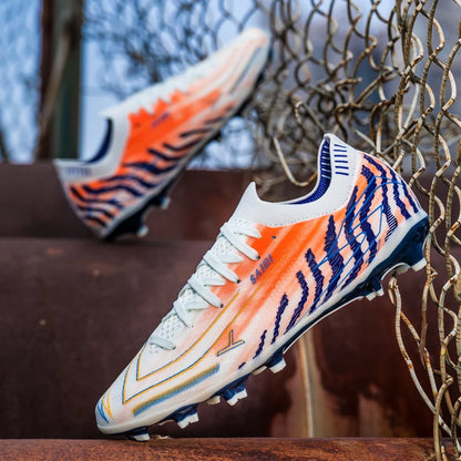 Chaussures de football AG FG pour hommes, tige en PU souple, structure de crampons renforcée, pour adultes, pour les matchs et entraînements de football en plein air sur pelouse.