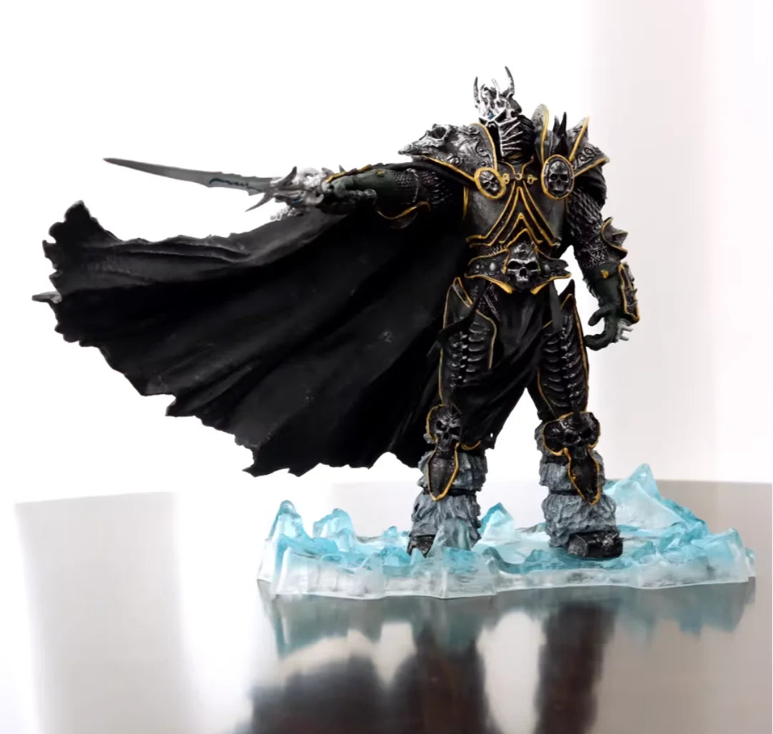 21 cm World of Warcraft Peryferia gamingowe 7. Lich King Illidan Stormrage Model figurki anime Dekoracja biurka Prezenty Zabawki dla dzieci