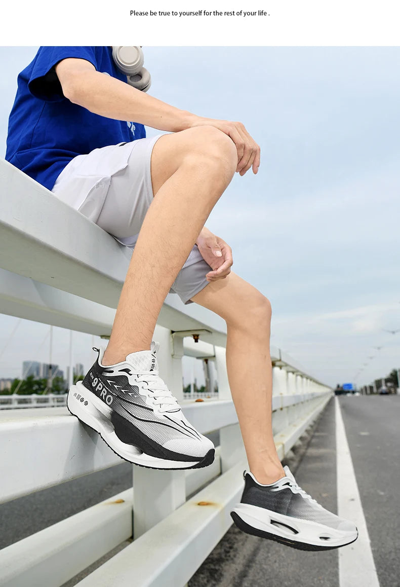 Scarpe da corsa da maratona traspiranti da uomo; scarpe da basket alla moda; scarpe da passeggio; scarpe casual da uomo; scarpe da ginnastica da donna leggere