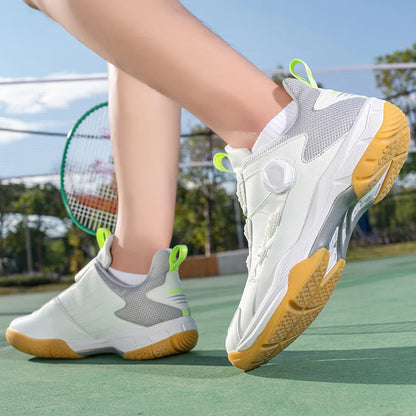 Profesionalūs tinklinio bateliai, vyriški ir moteriški fitneso bei badmintono bateliai, jaunimo stalo teniso treniruočių ir varžybų sportiniai bateliai