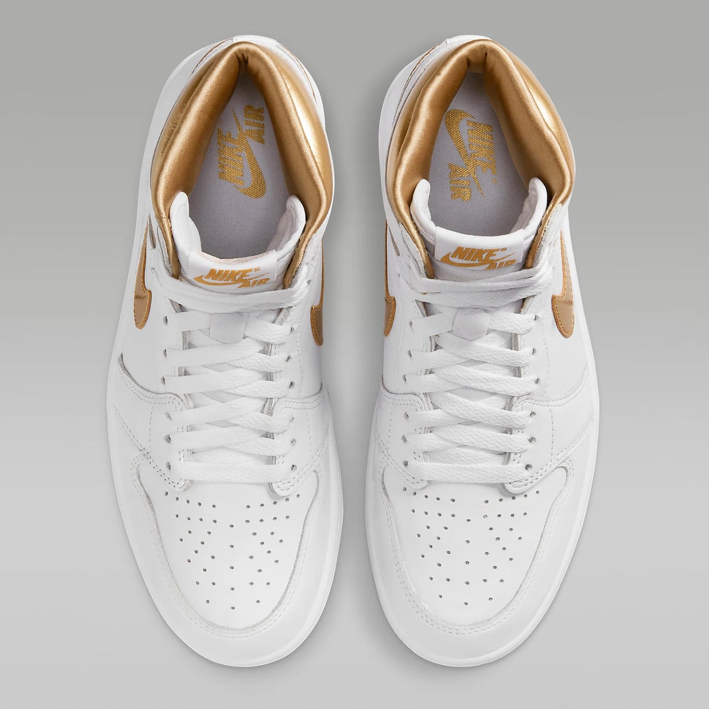 Zapatillas de mujer Nike Authentic Jordan 1 Retro HI OG Replica FD2596-107
