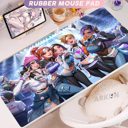 Alfombrilla de ratón gaming XXL de goma suave para escritorio y oficina, 900x400, estilo anime con chica gamer de Overwatch y FPS grandes