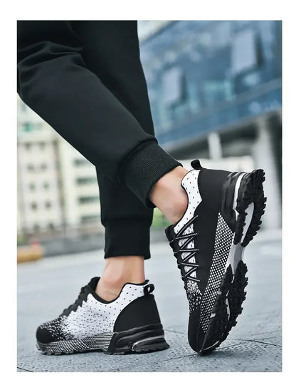 2025 Thick Soled Sports Shoes Youth Mesh Breathable Running Shoes Trend Spring Summer Korean Large Black and White Shoes walk