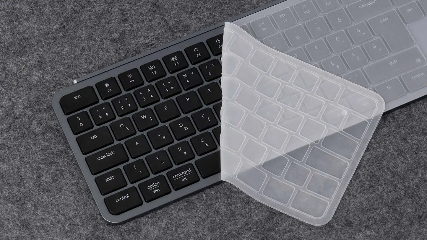 Tastiera wireless ultra-sottile Keychron B6 Pro layout ISO, formato completo, portatile e leggera, con connessioni 2.4GHz e Bluetooth