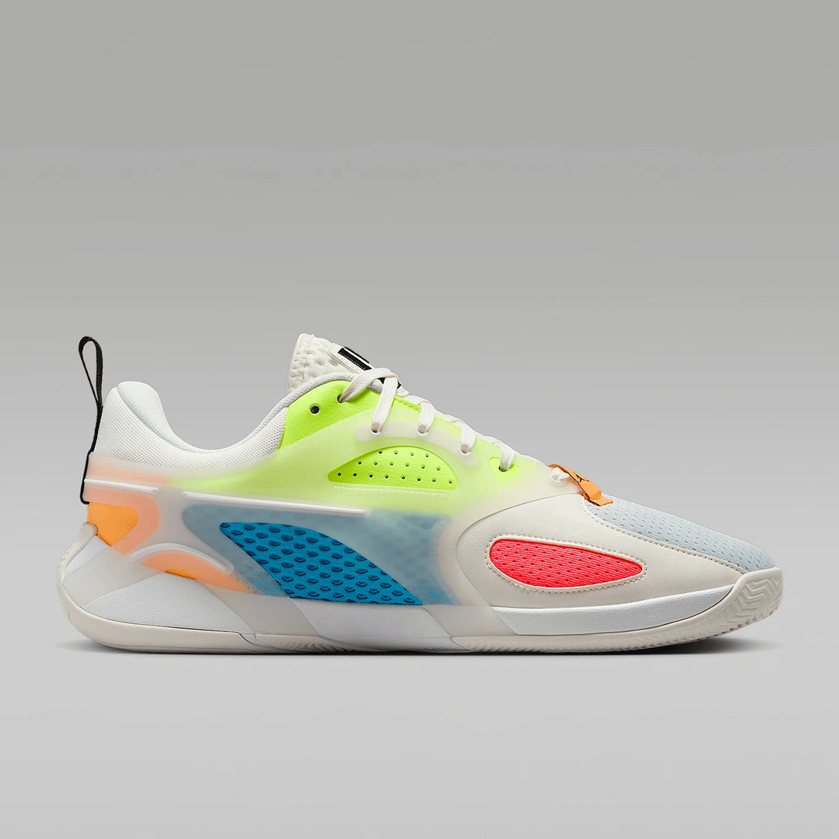 Nike Jordan herresko med stødabsorbering og holdbar ydeevne til basketball FQ3859-100