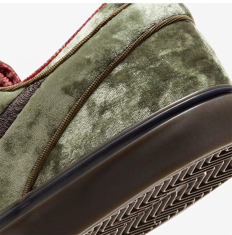 Oryginalne jesienne nowe męskie klasyczne, codzienne, lekkie i wytrzymałe trampki Nike FZ1302-200