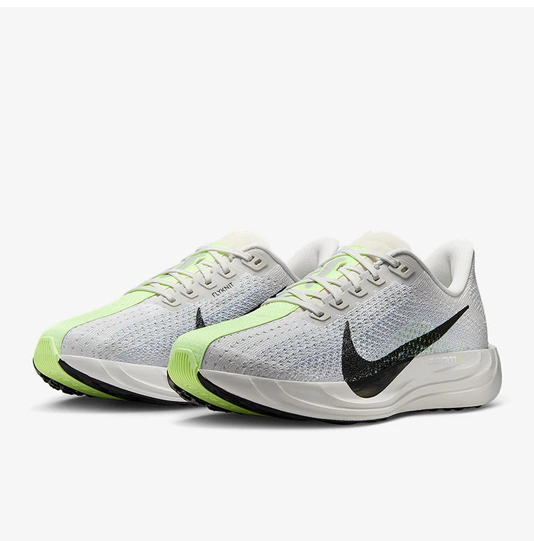 Nike Authentic Pegasus Plus løbesko til kvinder i mesh FQ7261-102