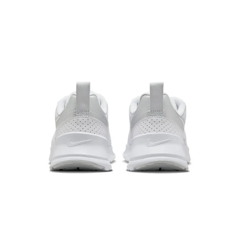 Оригинални дамски маратонки за бягане NIKE W NIKE AIR MAX NUAXIS