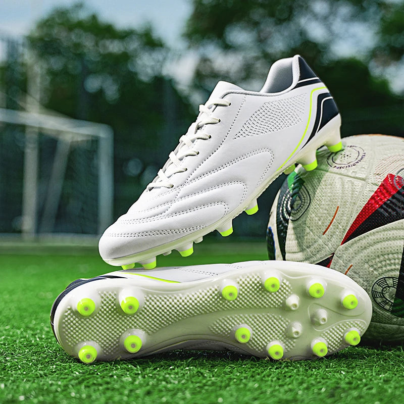Chaussures de football pour hommes, crampons de football à tige haute pour terrain dur FG AG TF, entraînement professionnel, baskets légères pour l'extérieur, pointures 39-45