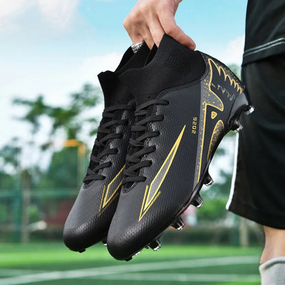 Nouvelles chaussures de football pour hommes, chaussures de football en salle de haute qualité, chaussures de sport, futsal, cheville haute, antidérapantes, ultralégères, antidérapantes pour l'extérieur