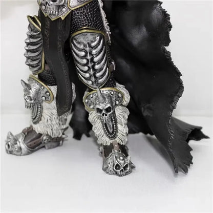 16 cm World of Warcraft-spilfigur: Lich King Arthas, dødsknægt, stående med Frostmourne – bordpynt til samling og festivalgaver