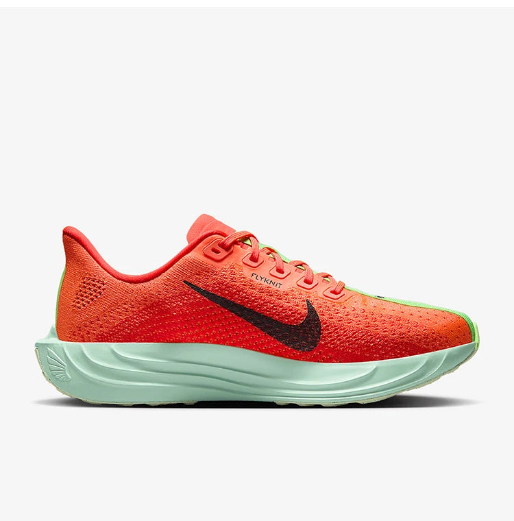 Nike Authentic Pegasus Plus løbesko til kvinder i mesh FQ7261-102