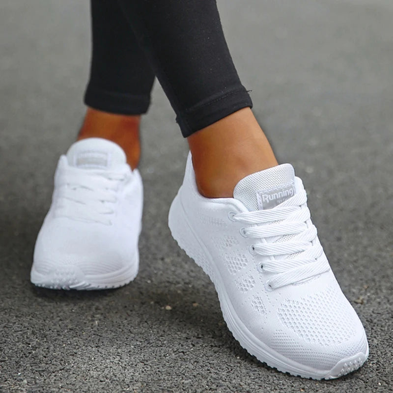 Women's Sneaker 2025 New Fashion Breathable Trainers Comfortable Sneakers Mesh Fabric Lace Up Women's Tennis Shoes For Women