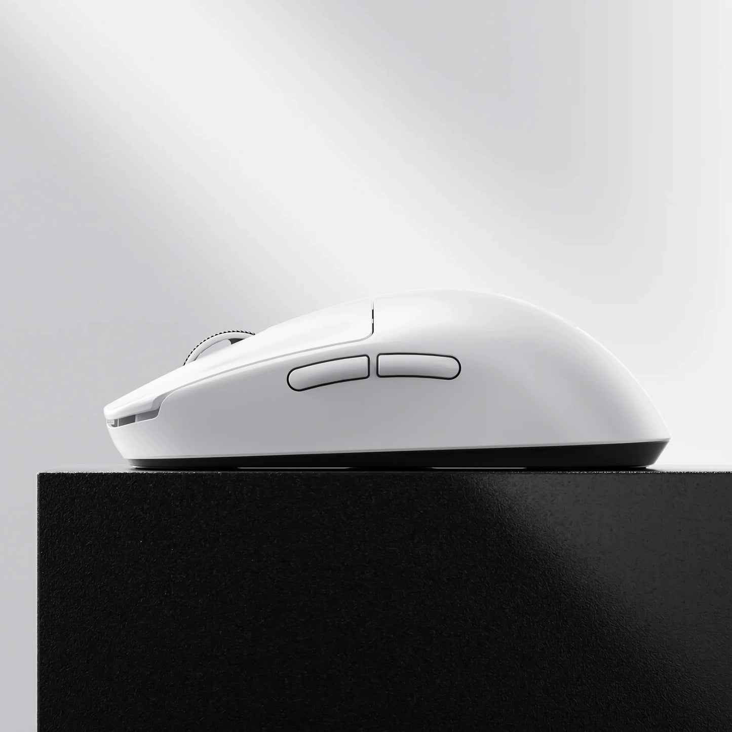 MCHOSE L7 Wireless Gaming Mouse L7 Ultra PAW3395 26K Sensor Dual 8K Polling 39g Ultra-Lightweight2.4GHz RF/BT/Wired Tri-Mode
