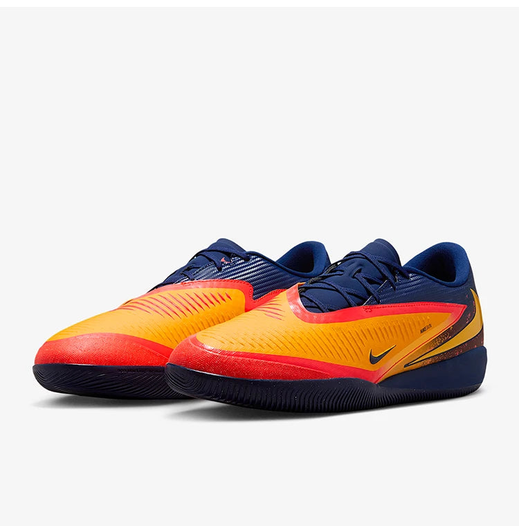 Nike Authentic Phantom 6 Herren-Low-Top-Sportschuhe mit Dämpfung für den Fußball IB3093-800