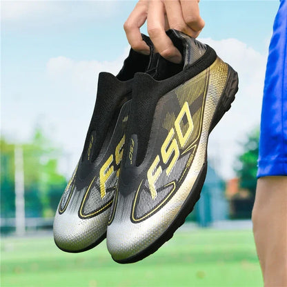 Nouvelles chaussures de football pour hommes, chaussures de sport, chaussures de soccer, haute qualité, ultralégères, haute tige, respirantes, futsal, antidérapantes, pour match en extérieur