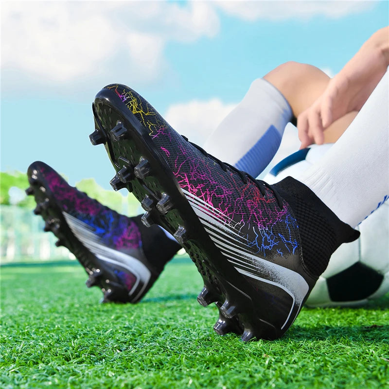 Nouvelles chaussures de football professionnelles pour hommes, chaussures de football antidérapantes, unisexes, respirantes, chaussures de futsal, nouvelles chaussures à crampons, livraison directe, ultralégères