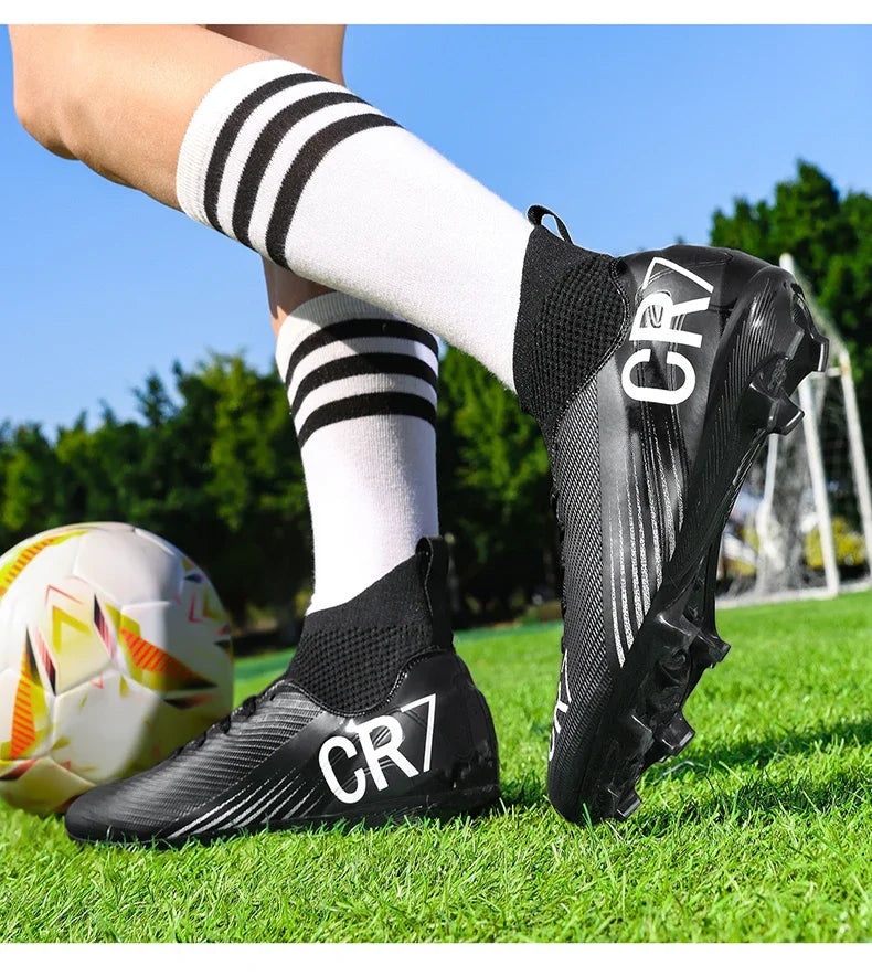 Nouvelles chaussures de football pour hommes, chaussures de soccer de haute qualité, crampons, chaussures de futsal professionnelles pour femmes, vente chaude, baskets unisexes ultra-légères TF/FG