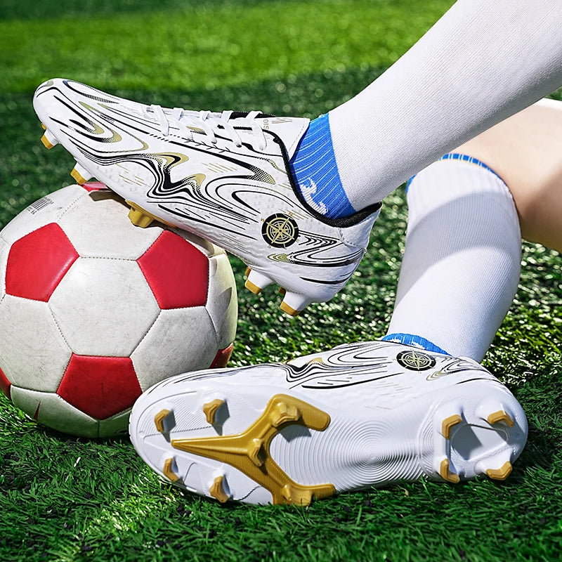 Chaussures de Football basses pour hommes, crampons de Football professionnels pour enfants en plein air, baskets d'entraînement sur gazon de haute qualité, chaussures de Sport, nouvelle collection