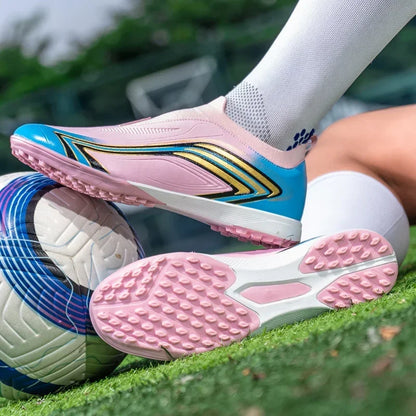 Nouvelles chaussures de football pour hommes, baskets de match, chaussures de futsal antidérapantes, crampons pour terrain en herbe, chaussures de football d'intérieur, légères, de haute qualité, pour l'extérieur