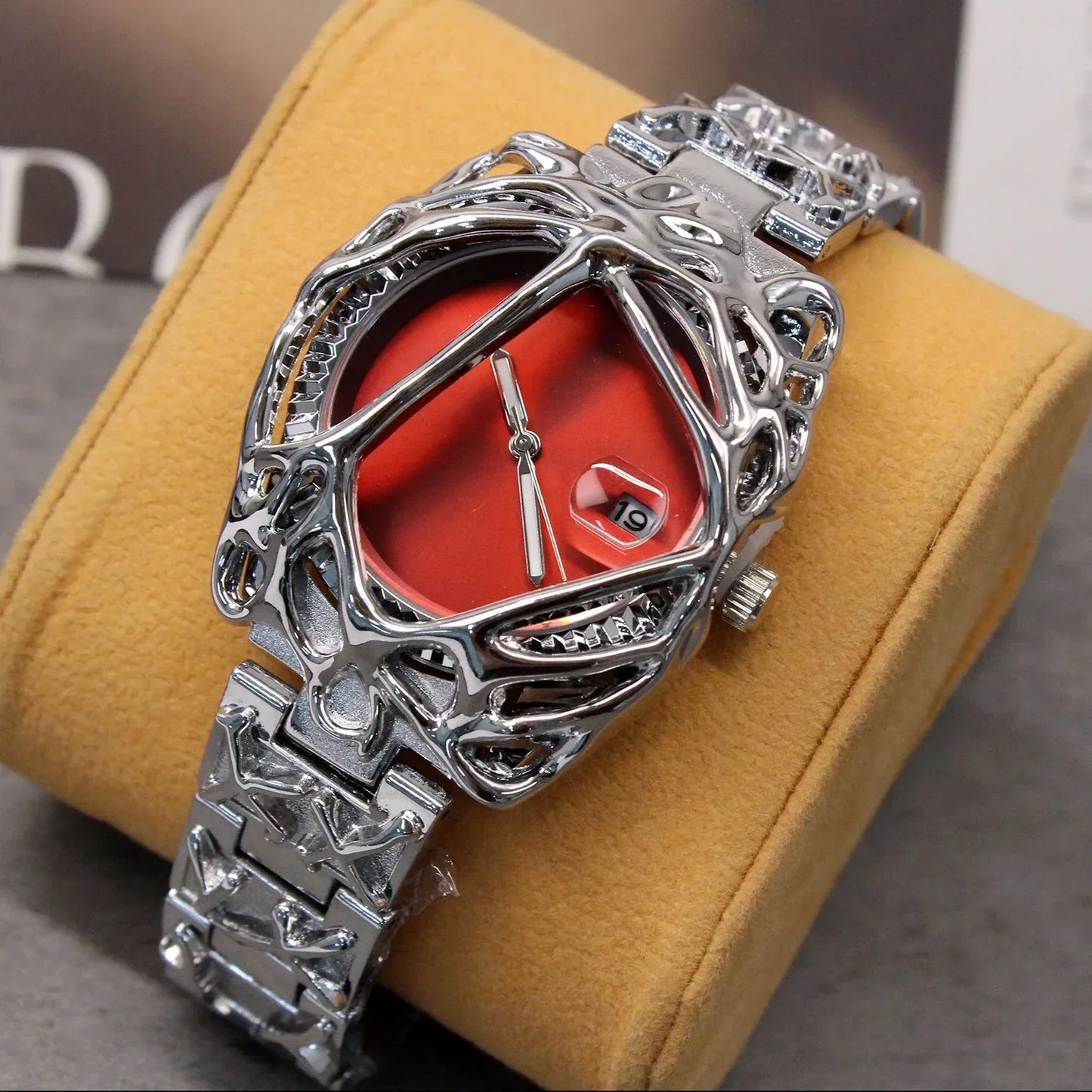 Fashion Y2K Antique Alabaster Quartz Watch Men Retro Black Strap Red Medieval Old Unique Creative Men Watches Luminous AAA Clock