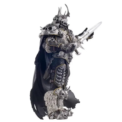 16 cm World of Warcraft-spilfigur: Lich King Arthas, dødsknægt, stående med Frostmourne – bordpynt til samling og festivalgaver