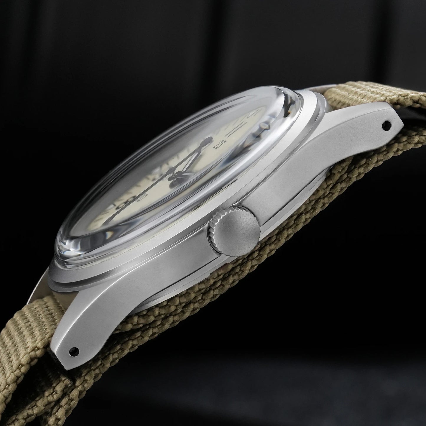 Militado ML07 Military Watch VH31 Quartz Movement Sapphire Crystal Luminous AR Coating Vintage Watches 100m Waterproof