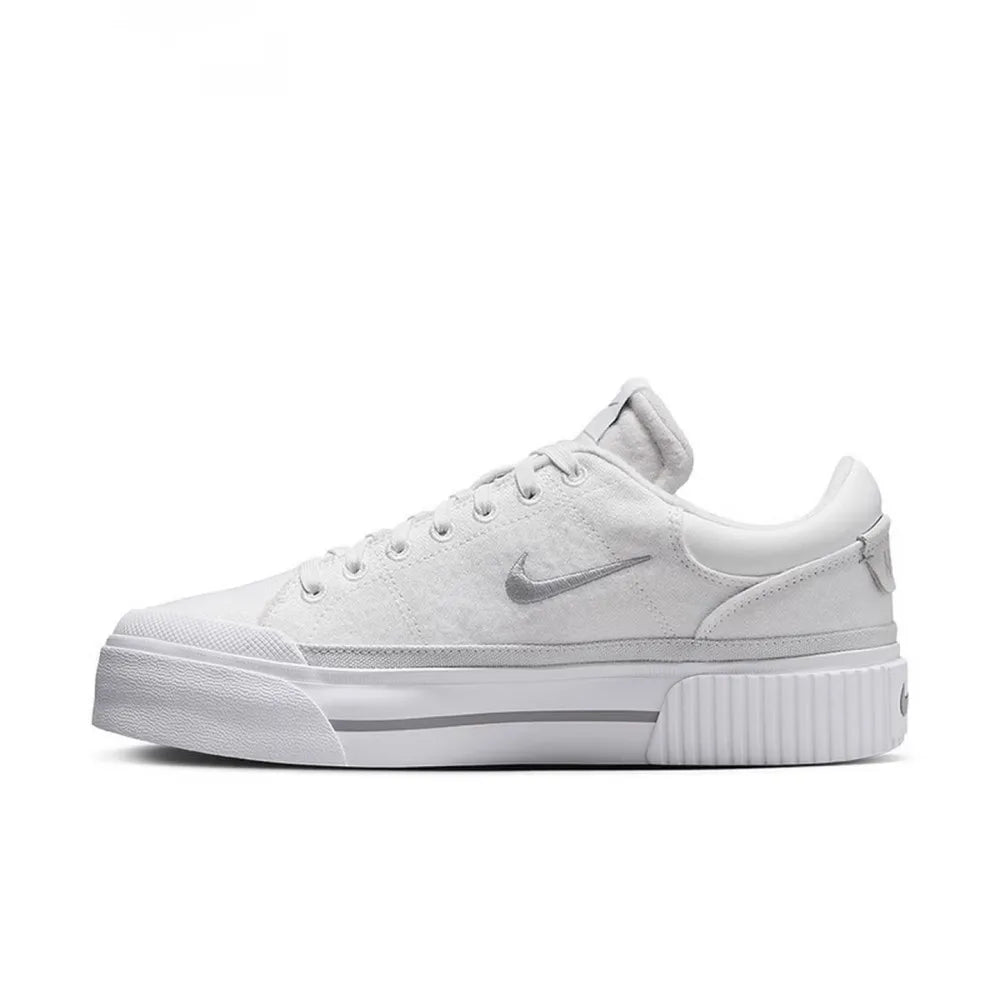 Nike Court Legacy Lift – Højdefremhævende såldesign, komfortabel skridsikker støddæmpning, slidstærke sportssko FZ2606-100