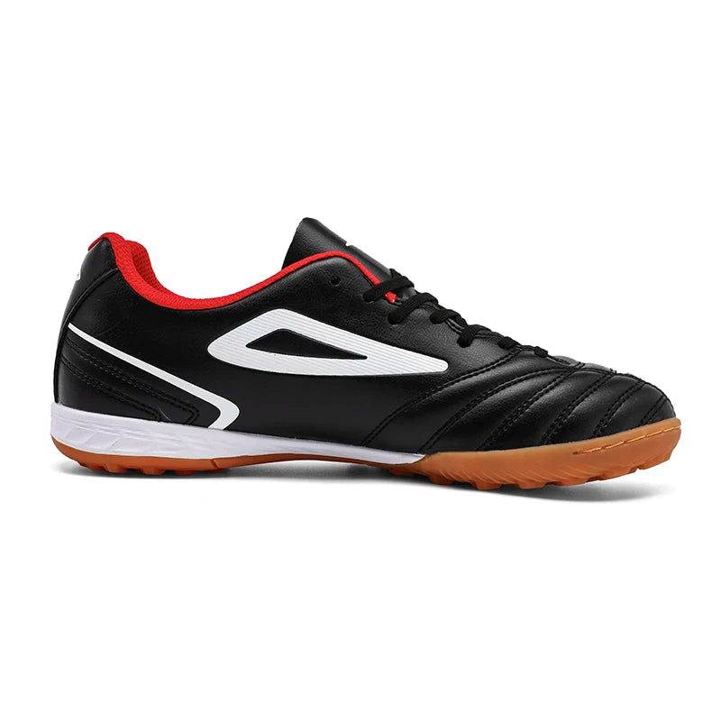 Botas de fútbol unisex juveniles superventas en oferta, tacos para césped, antideslizantes, transpirables, parte superior de cuero, ligeras y duraderas para entrenamiento de fútbol