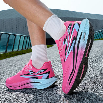 Unisex sportiniai bateliai. Madingi, su raišteliais, bėgimui skirti, amortizuojantys, neslystantys, atšokantys treniruočių bateliai. Nauji lauko sportiniai bateliai.