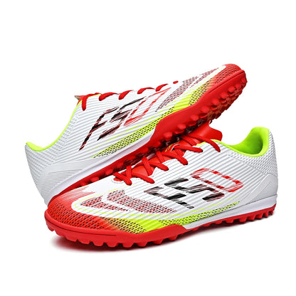 Chaussures de football TF pour hommes, tige en PU flexible, semelle en caoutchouc résistante à l'usure, crampons de football unisexes pour jouer sur terrain synthétique en extérieur.