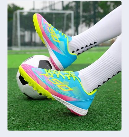 New Men Soccer Shoes Unisex Sneakers Hot Sale Football Boots Professional High-quality Futsal Ultralight Women TF/FG Cleats